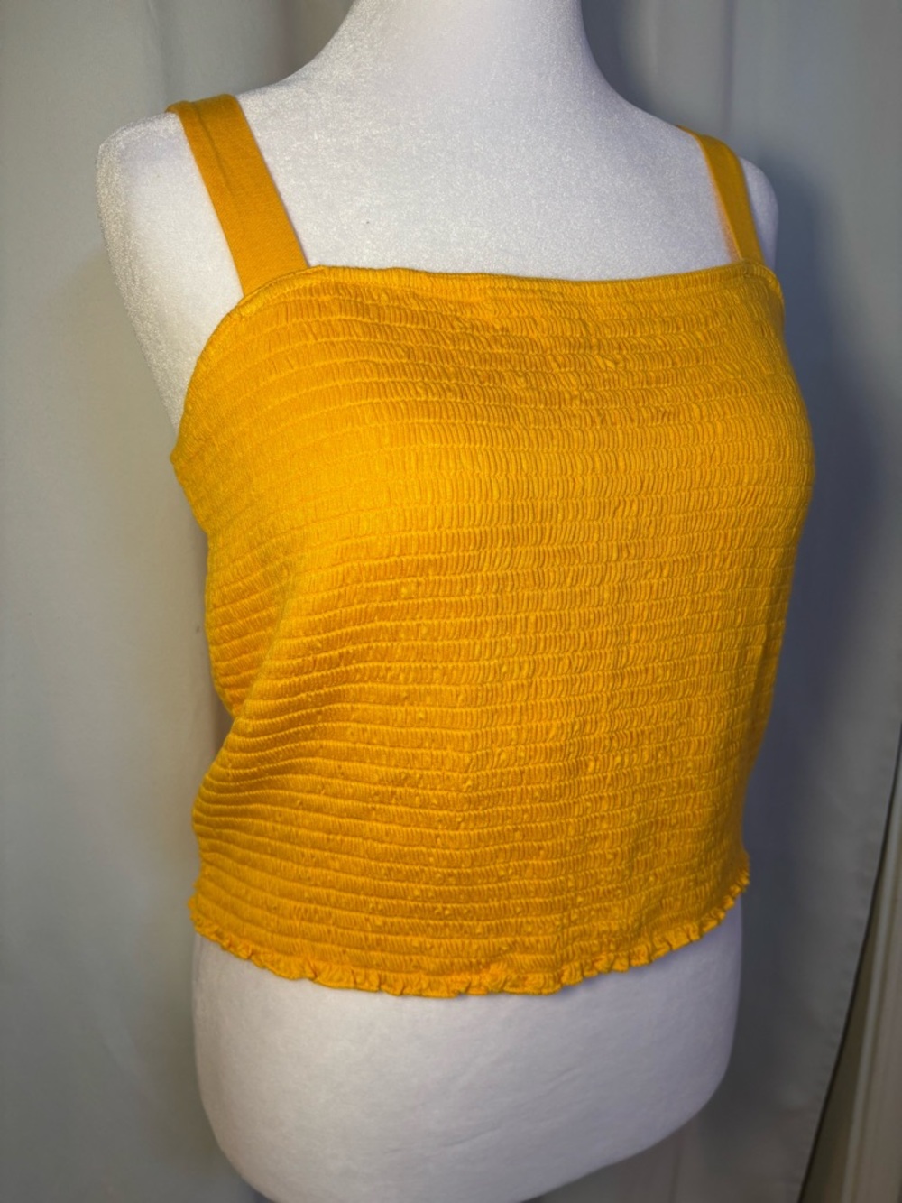 Forever 21+ Yellow Smocked Square Neck Crop Tank Stretch 1X - Picture 4 of 5